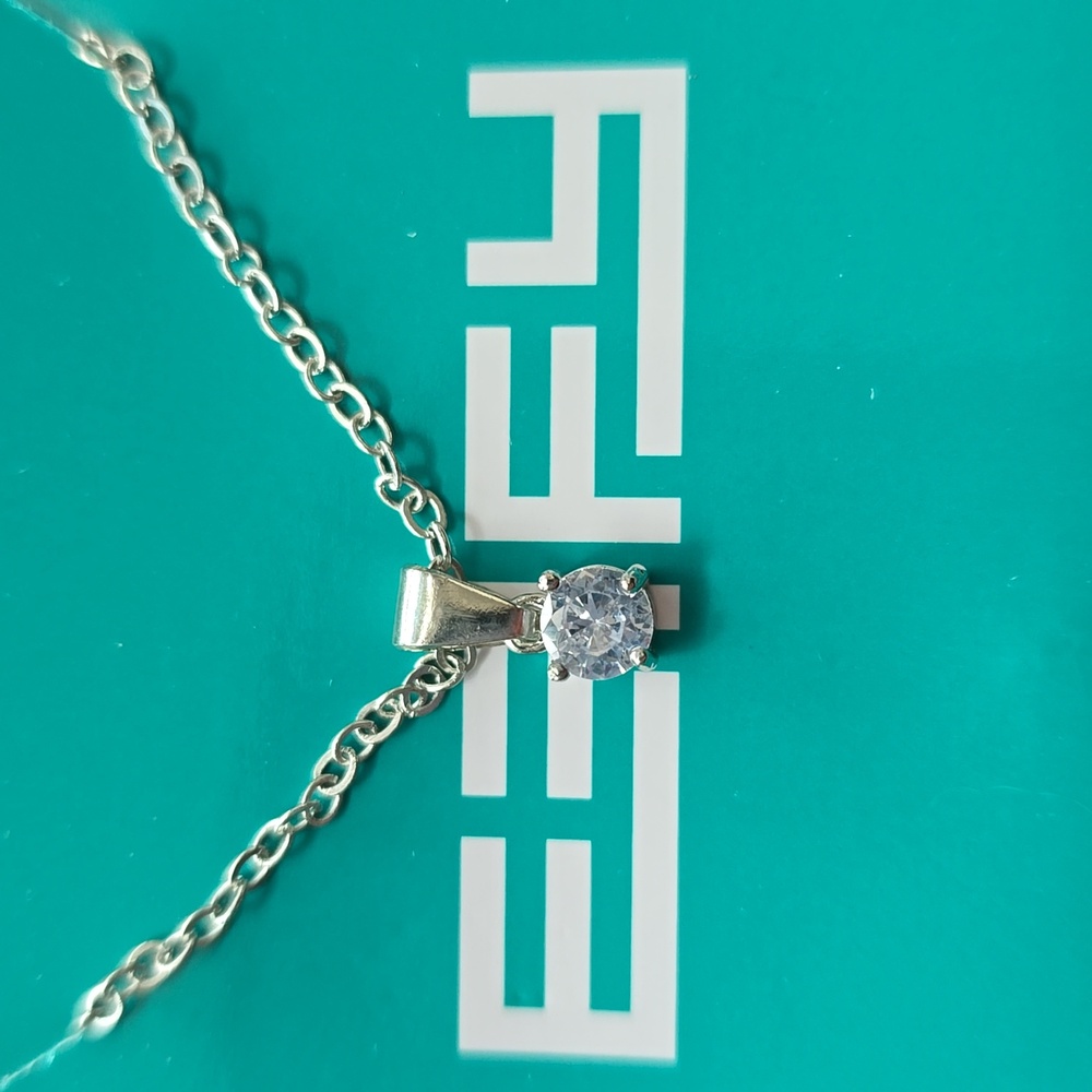 NIP. Effy April Birthstone Pendant Necklace